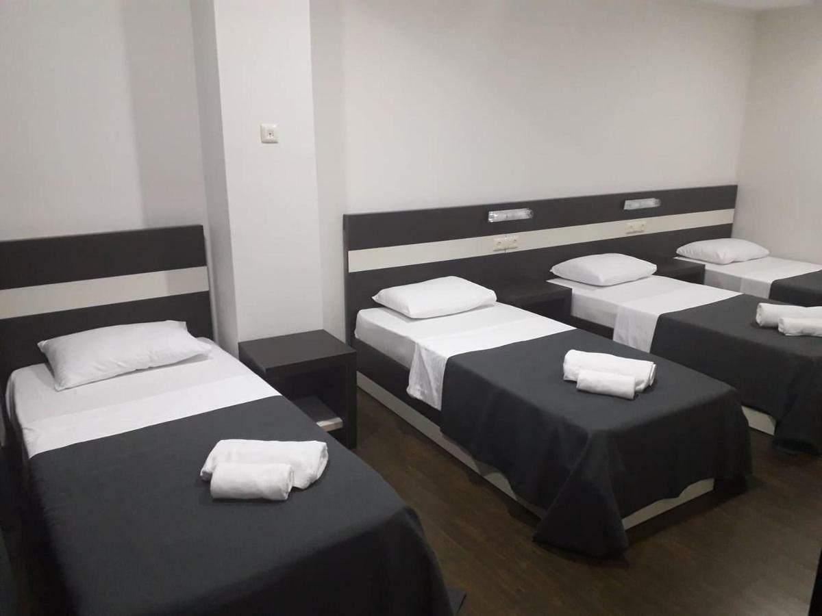 West Tower Hotel Koutaïssi Extérieur photo